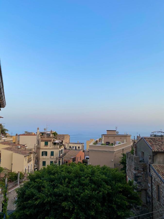 Sole Apartment Taormina Eksteriør bilde